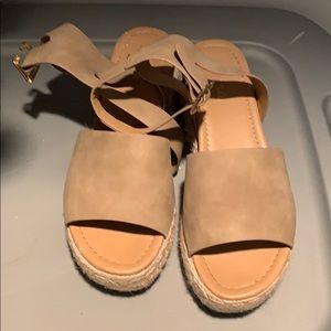 Size 8 sandals